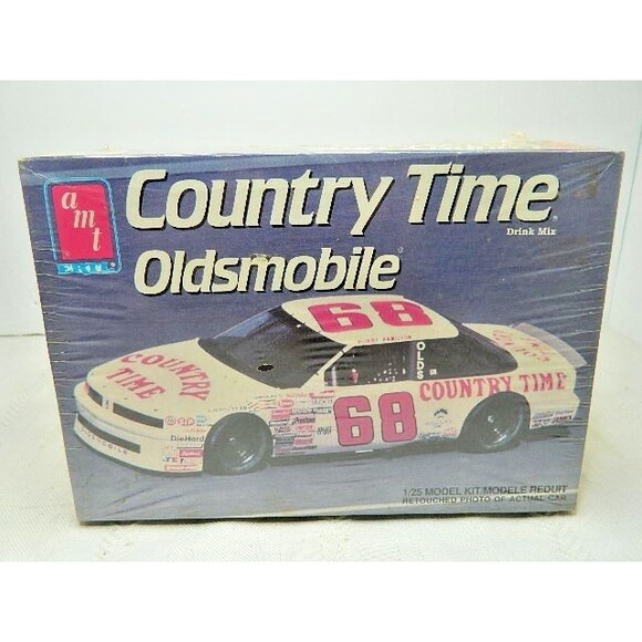 1991 AMT Ertl Model Car Kit Bobby Hamilton #68 Country Time Oldsmobile 6819 - Picture 1 of 8